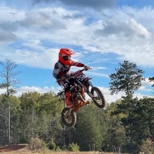 Meet your Posher, Jovana